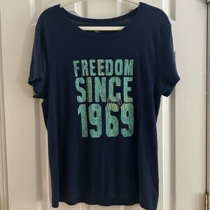 Gap Sz XL Navy Graphic Tee
